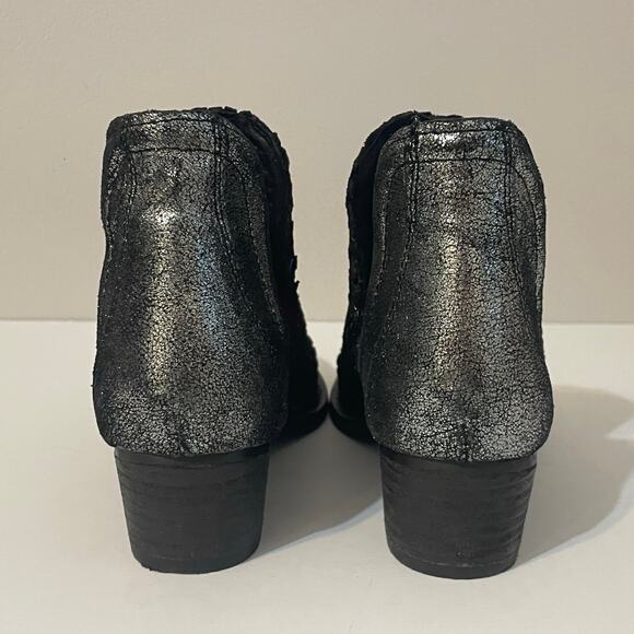 Very Volatile Malone Pewter Metallic Woven Leather Ankle Booties Women's Sz 6.5 - Picture 6 of 9